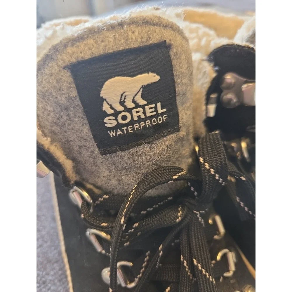 Sorel‎ Womens 7.5 Waterproof Winter Boots Black Suede Shearling Fur Hiking Cozy
